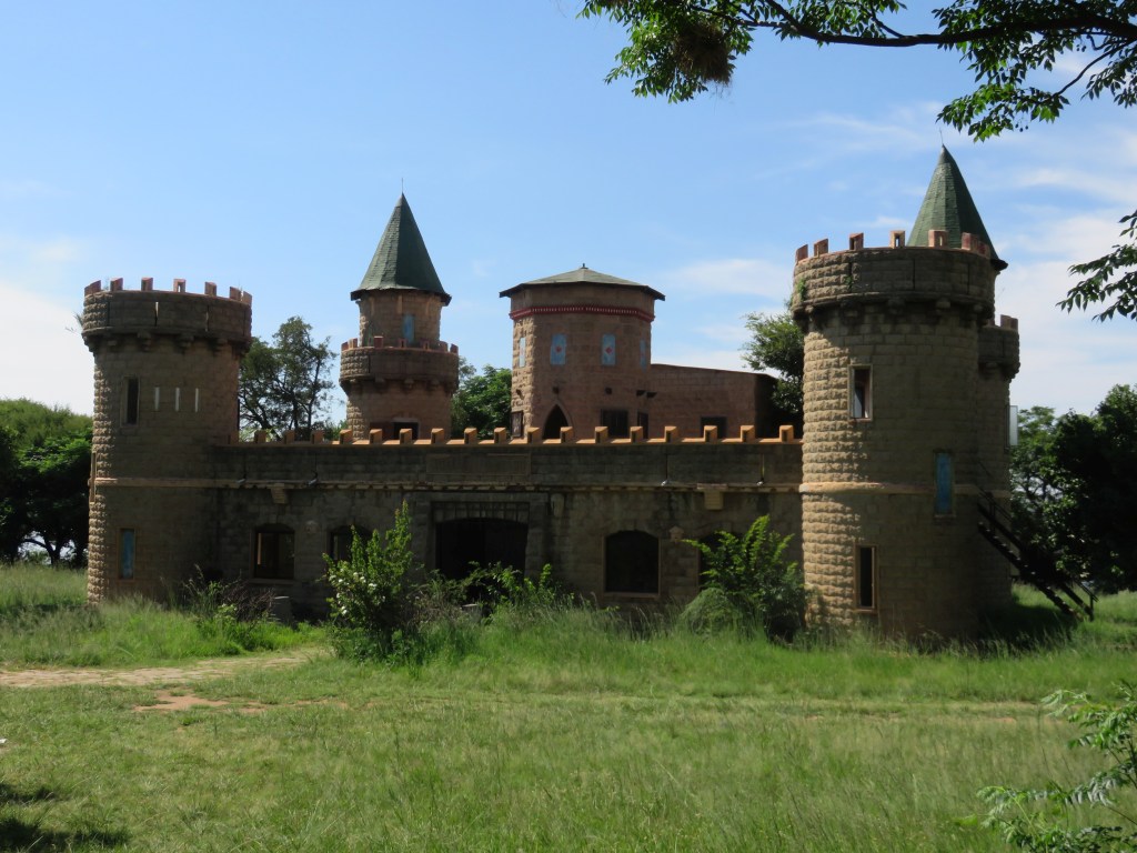 Deneysville castle